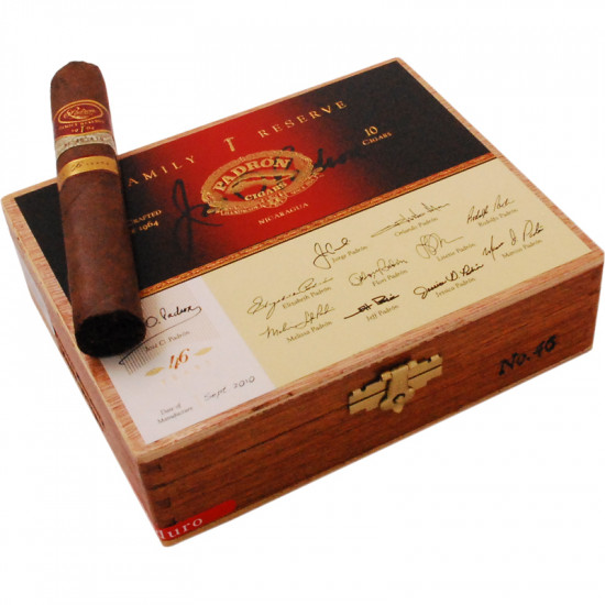 Сигары Padron Serie Family Reserve 46 Years Toro Maduro от Padron