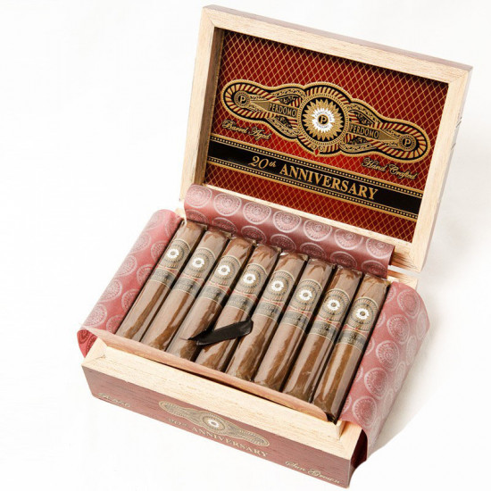 Сигары Perdomo 20th Anniversary Sun Grown R556 от Perdomo