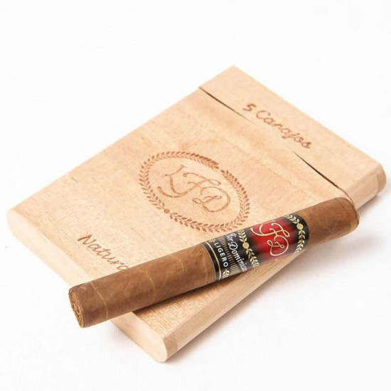 Сигариллы La Flor Dominicana Carajos от La Flor Dominicana