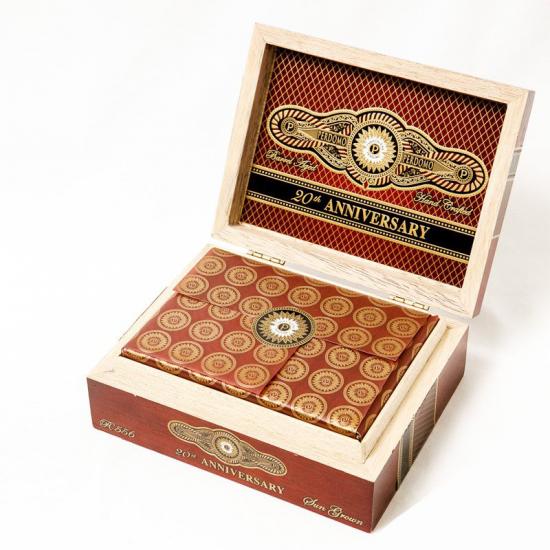 Сигары Perdomo 20 years Anniversary Robusto Sun Grown от Perdomo