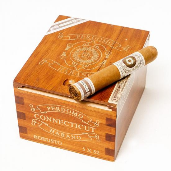 Сигары Perdomo Habano Robusto Connecticut от Perdomo