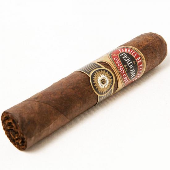 Сигары Perdomo Grand Cru 2006 Robusto Maduro от Perdomo