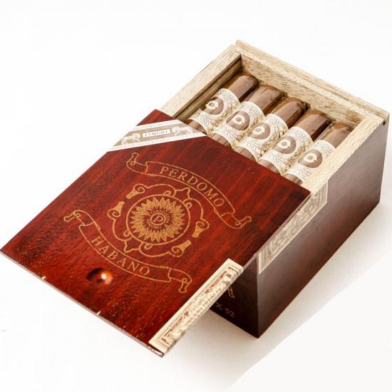 Сигары Perdomo Habano Robusto Corojo от Perdomo