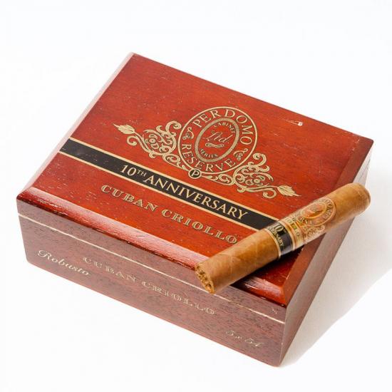 Сигары Perdomo Reserve 10 years Anniversary Robusto Criollo от Perdomo