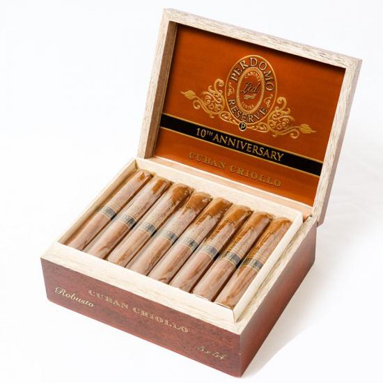 Сигары Perdomo Reserve 10 years Anniversary Robusto Criollo от Perdomo