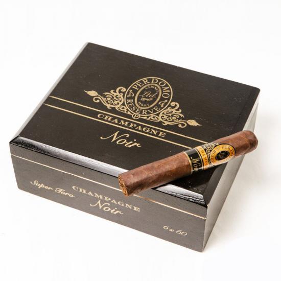 Сигары Perdomo Reserve Champagne Noir Super Toro от Perdomo