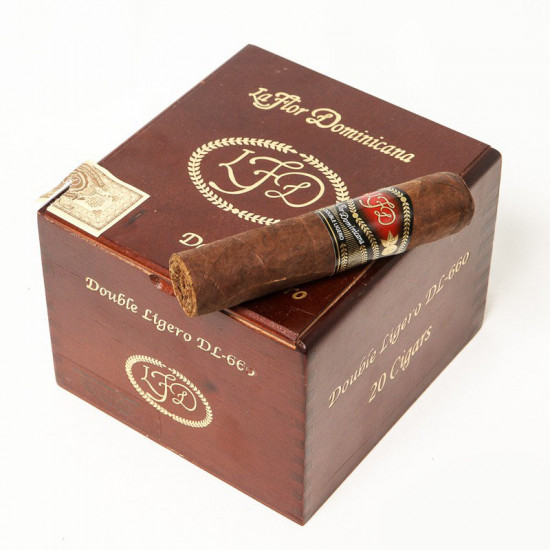 Сигары La Flor Dominicana Double Ligero L 660 от La Flor Dominicana