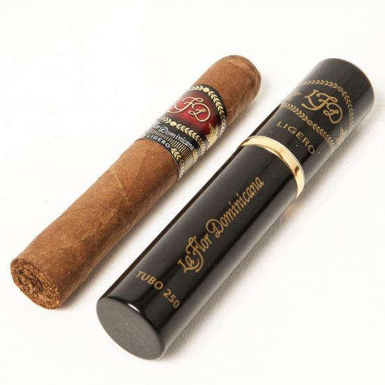 Сигары La Flor Dominicana Ligero L 250 Tubos от La Flor Dominicana