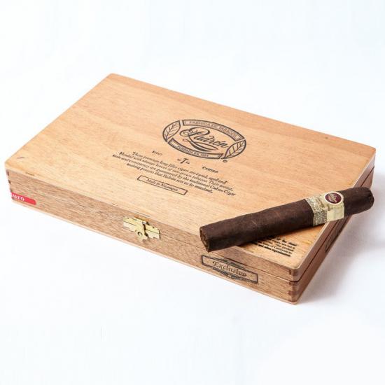 Сигары Padron 1964 Anniversary Exclusivo Maduro от Padron