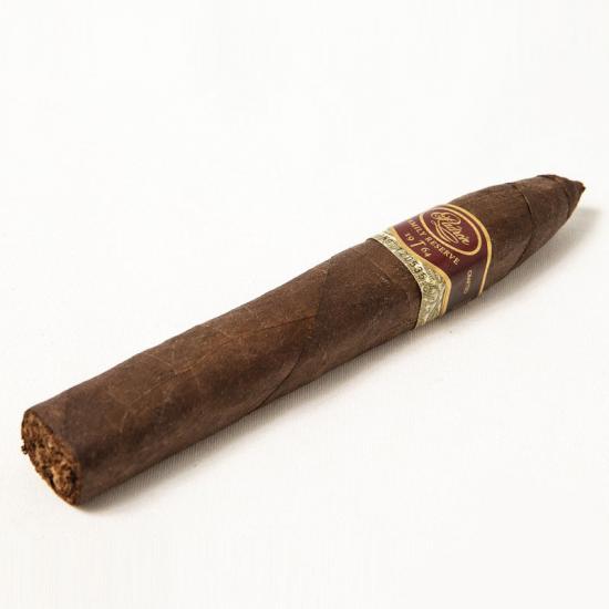 Сигары Padron Family Reserve 44 Years Torpedo Maduro от Padron