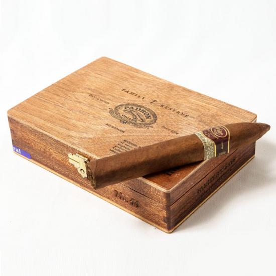 Сигары Padron Family Reserve 44 Years Torpedo от Padron